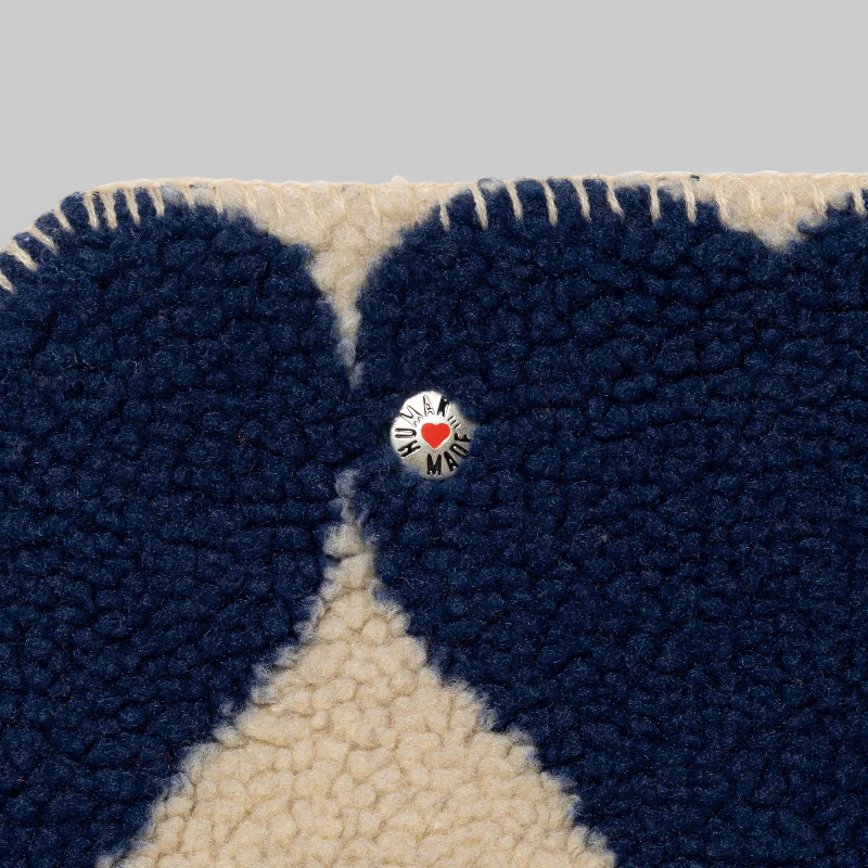 Heart Fleece Blanket - Blue - Image 5