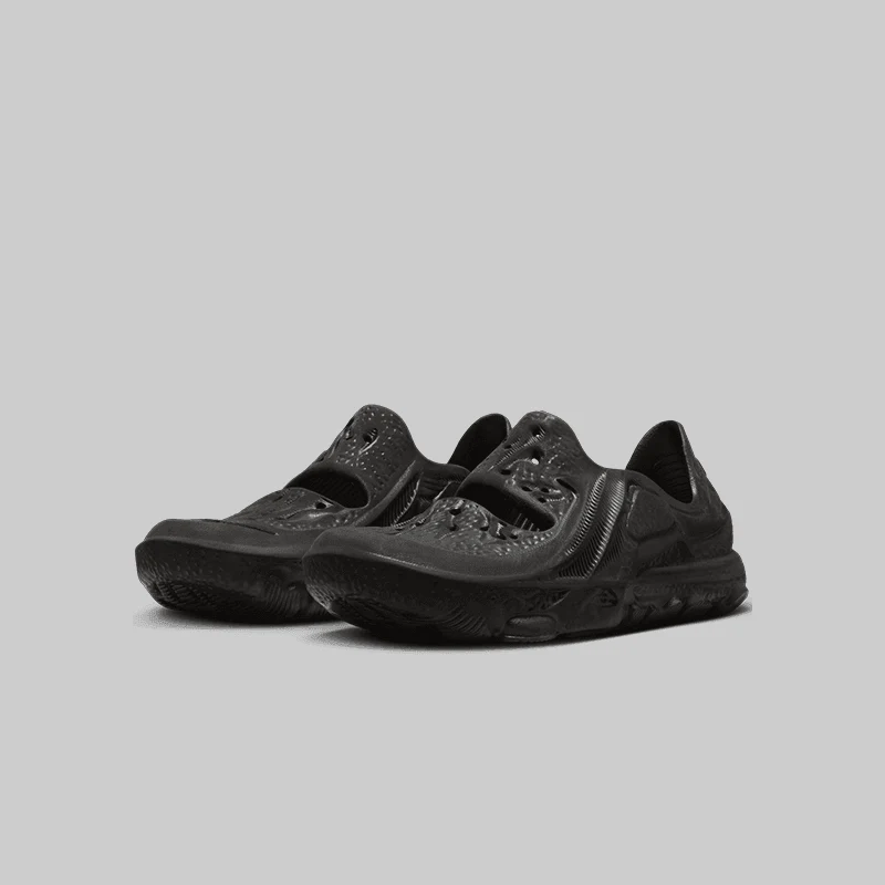 ISPA Universal - Black - Image 7