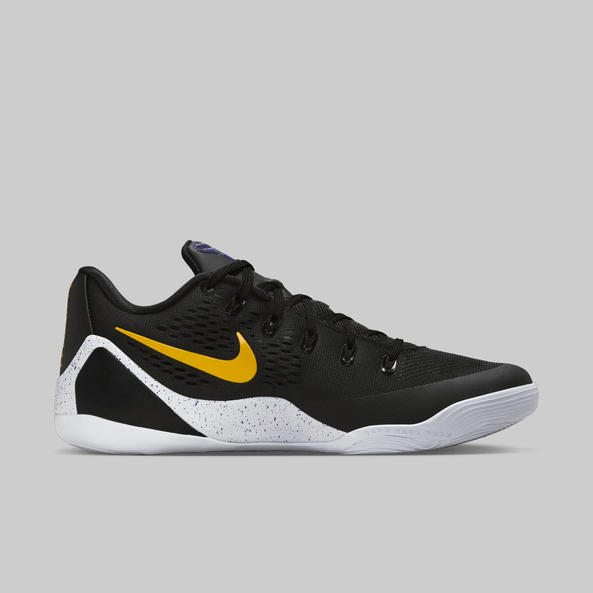 Kobe IX Elite Low EM Protro - Black/University Gold - Image 2