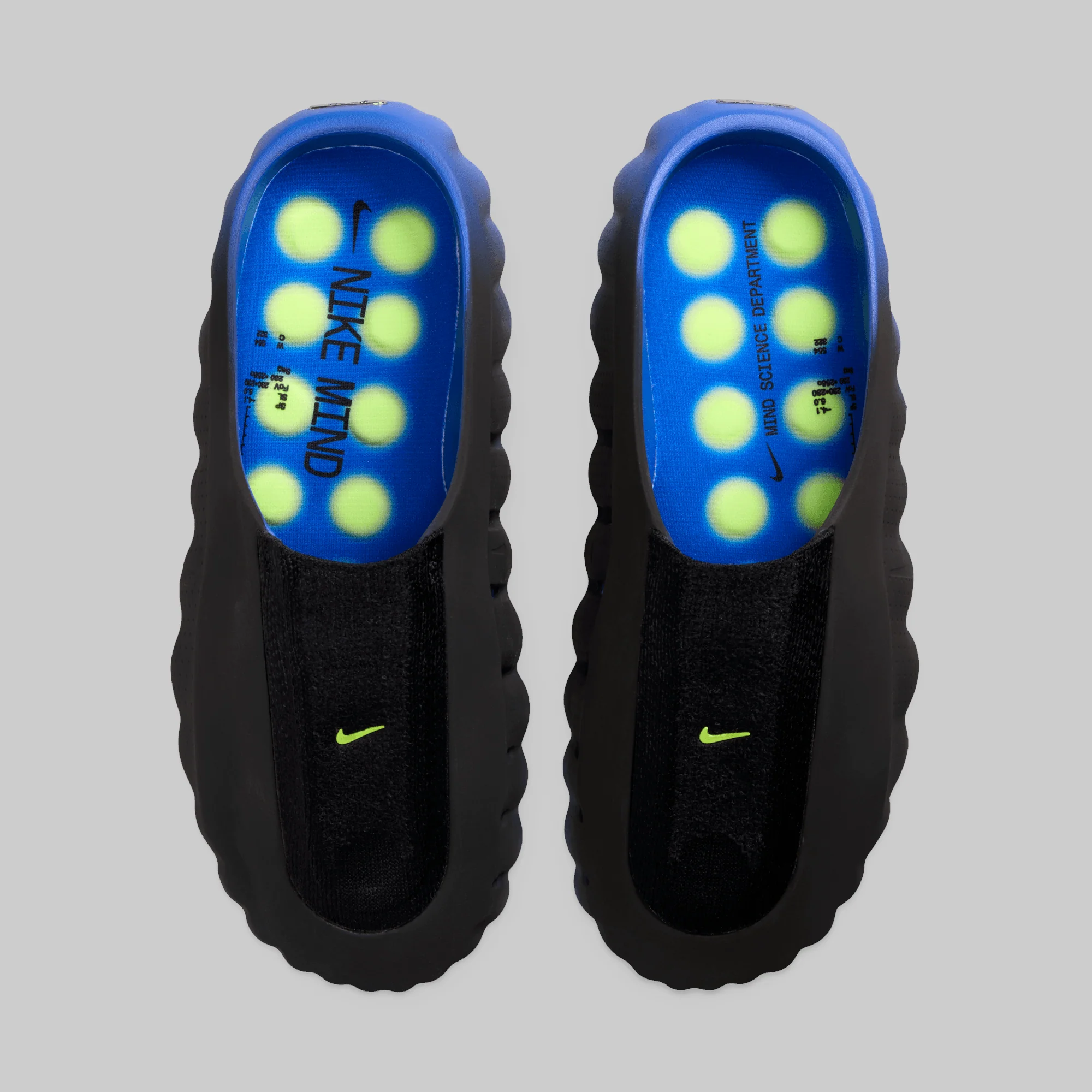 Mind 001 Flyknit QS - Hyper Royal - Image 2