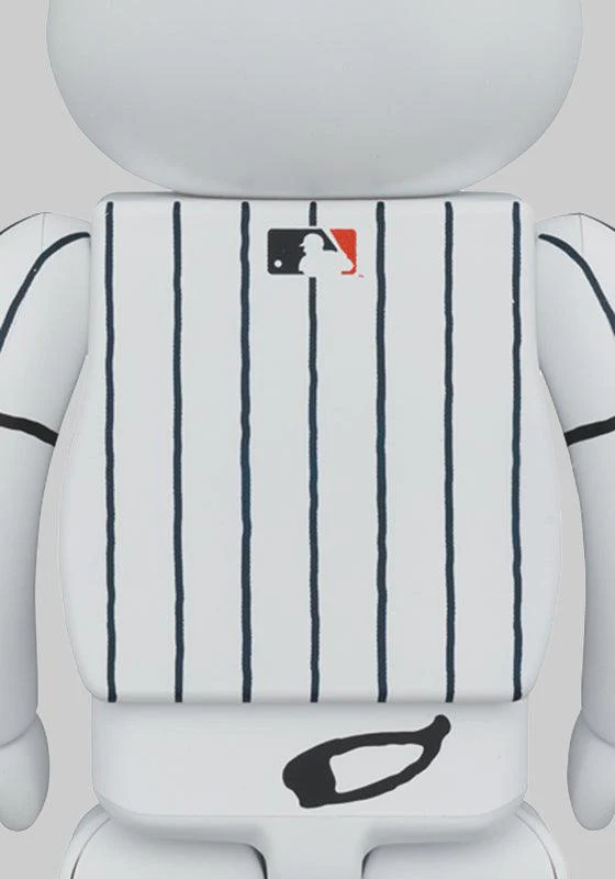 MLB x Peanuts Snoopy (NY YANKEES) 400% Set - Image 4