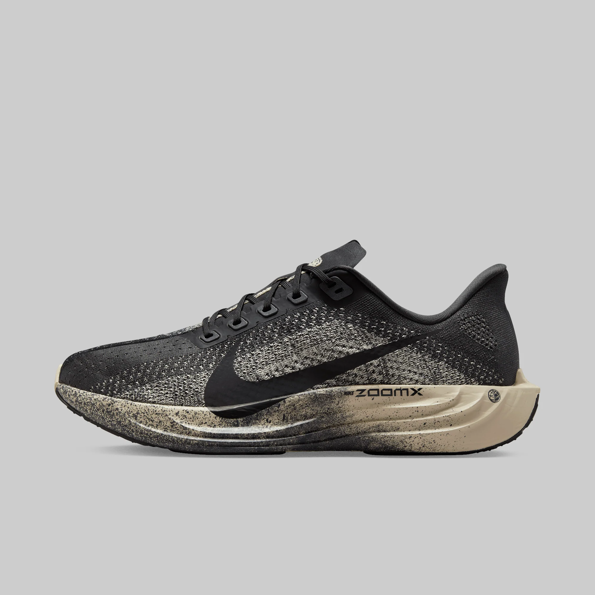 Pegasus Plus - Oatmeal/Black