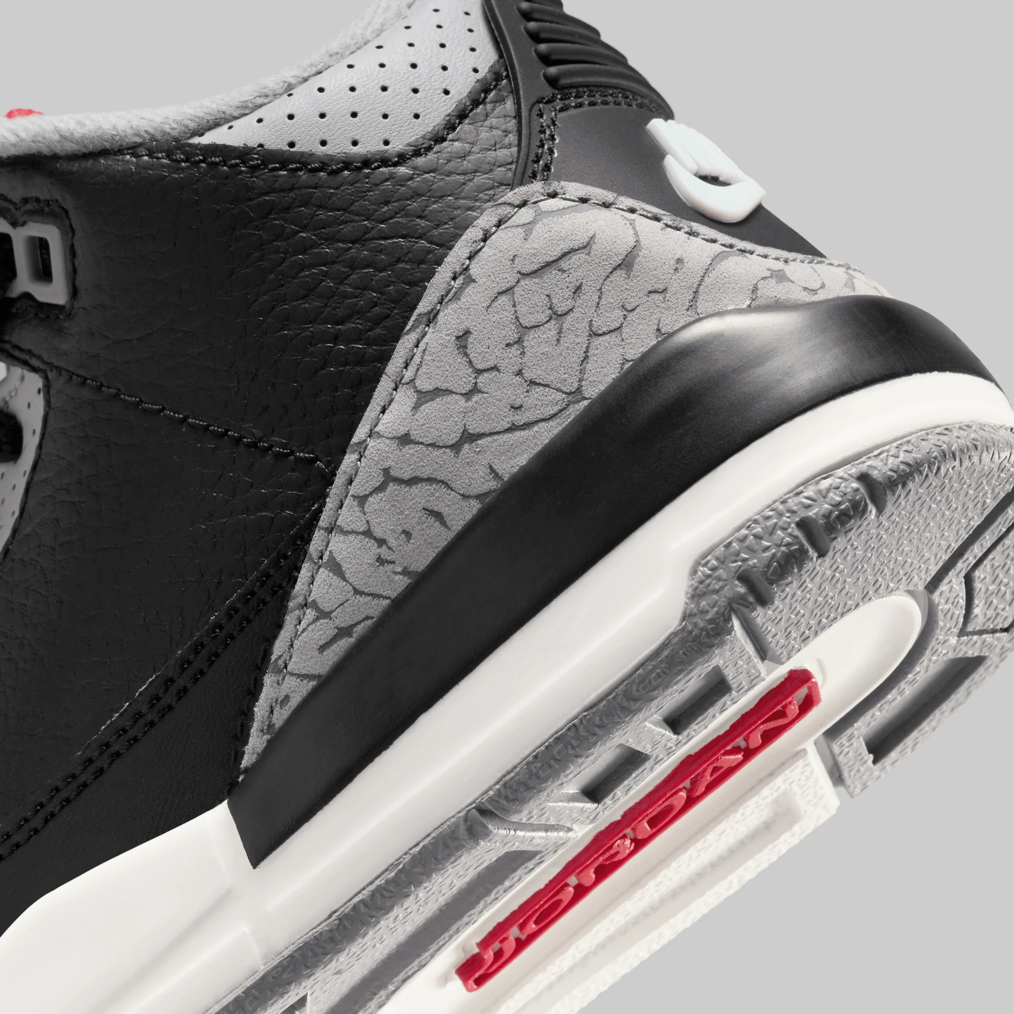 Air Jordan 3 Retro "Black Cement Reimagined" (Pre School) - Image 5