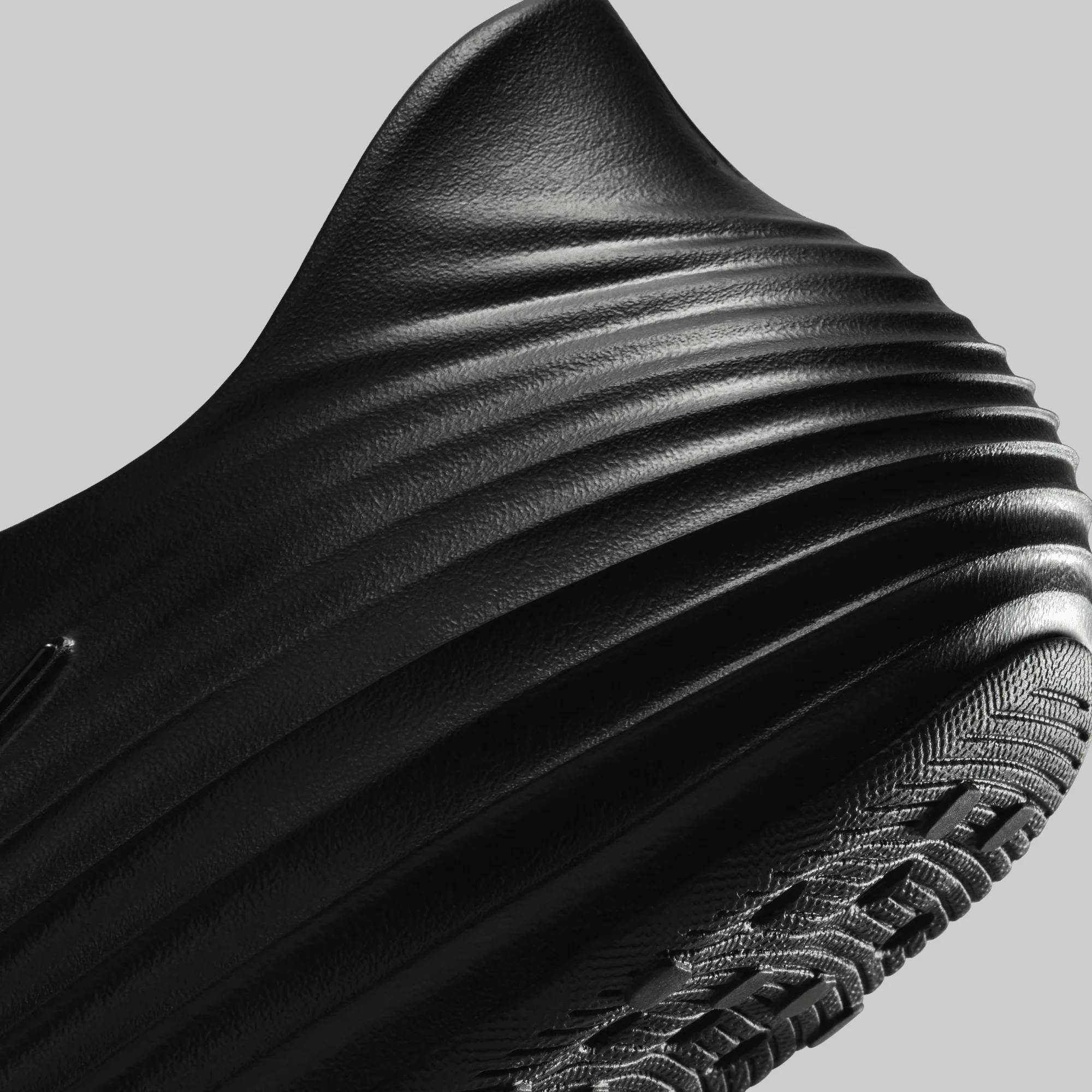 ReactX Rejuven8 - Triple Black - Image 7
