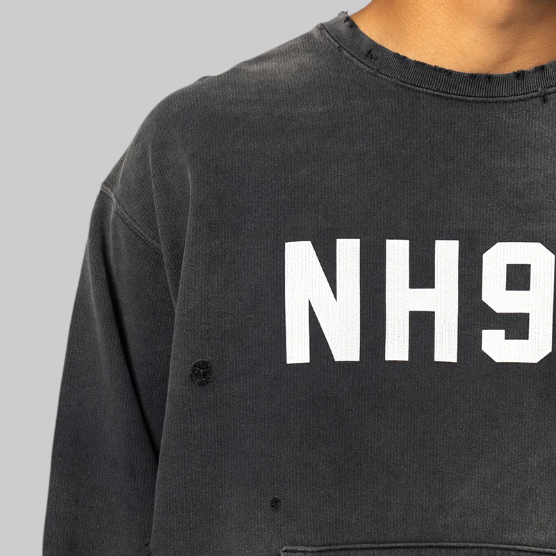 Savage Sweatshirt - Black - Image 7
