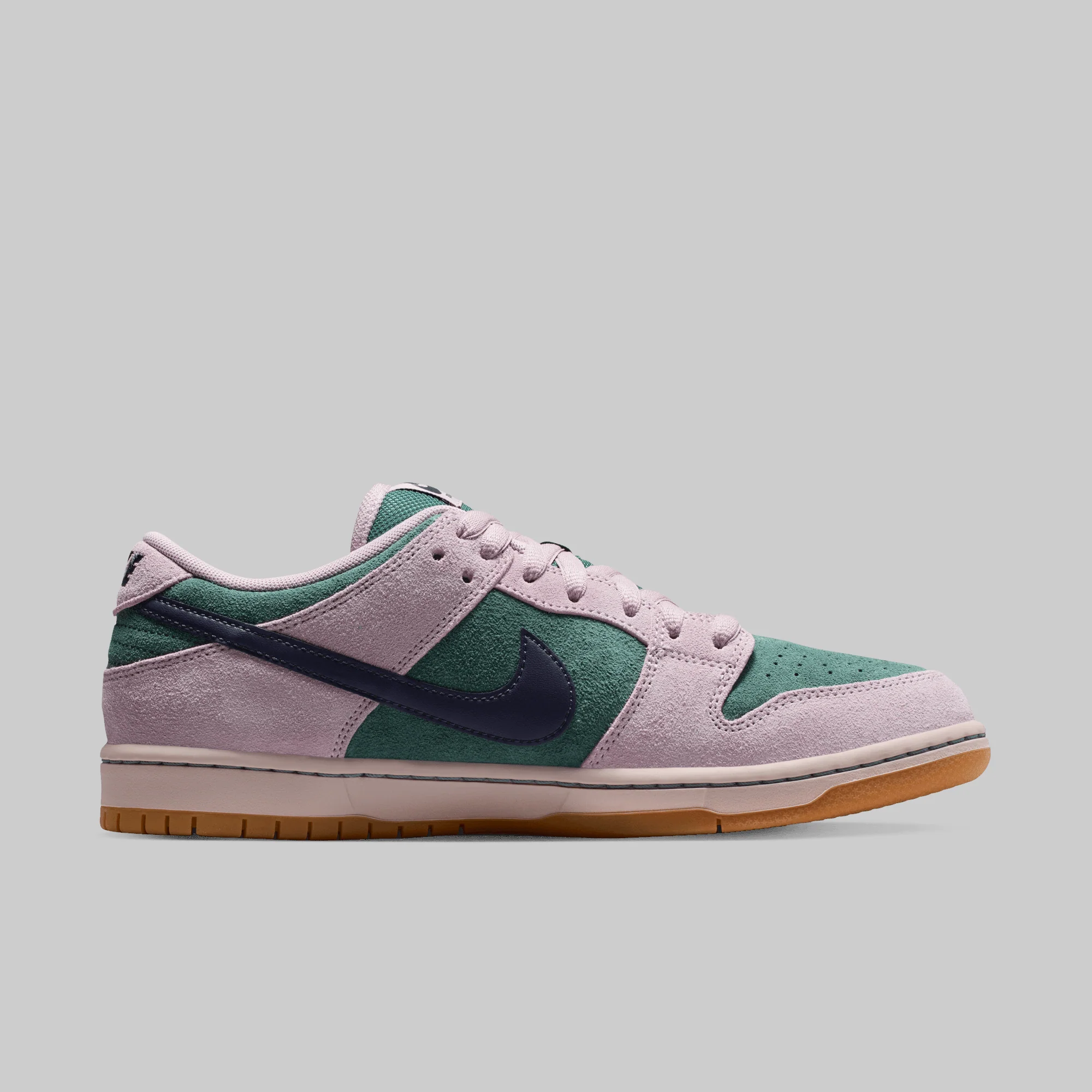 SB Dunk Low Pro "Mineral Slate" - Image 3