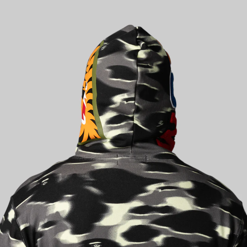 Screen Camo Shark Relaxed Fit Full Zip Hoodie - Black - Image 5