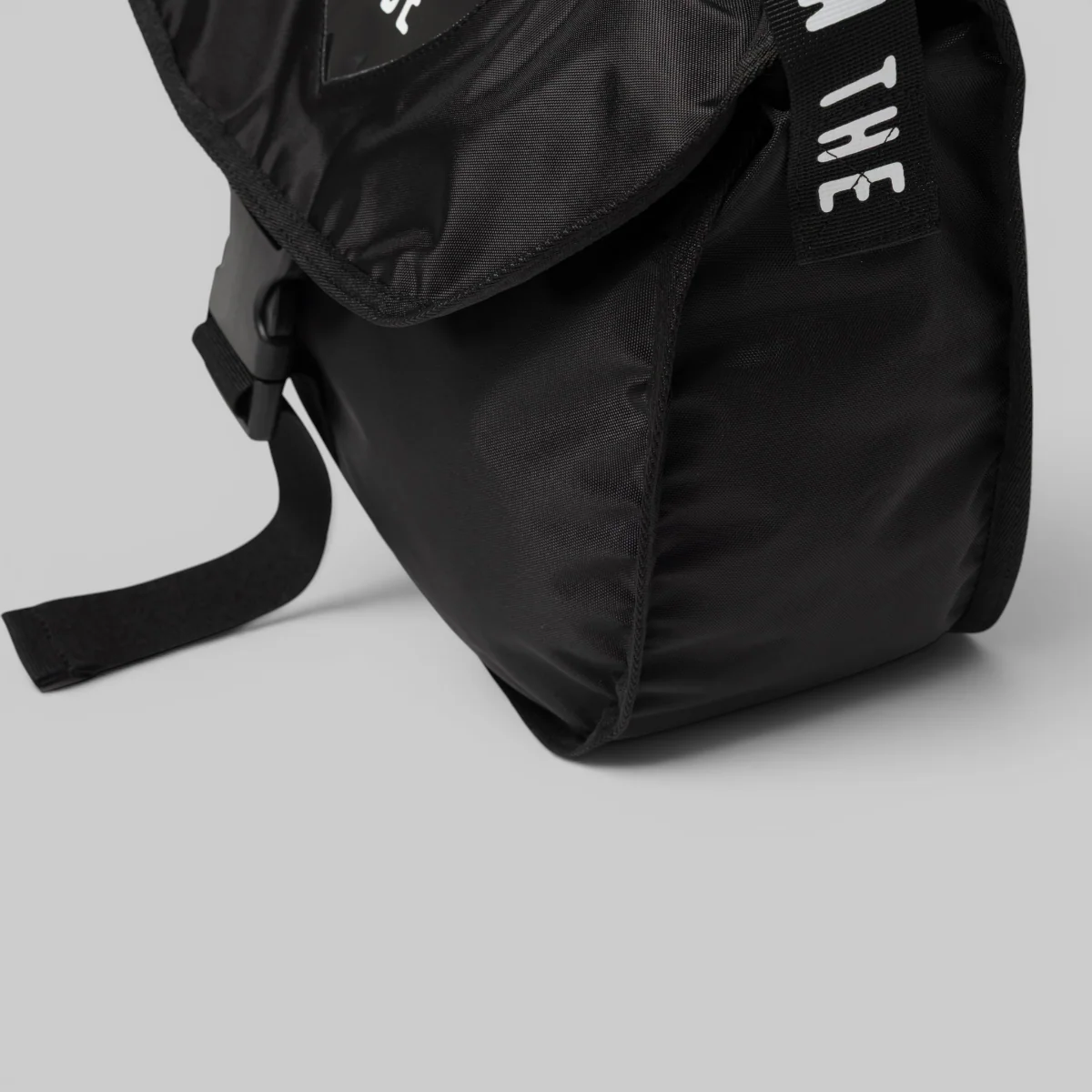 Shoulder Bag - Black - Image 3