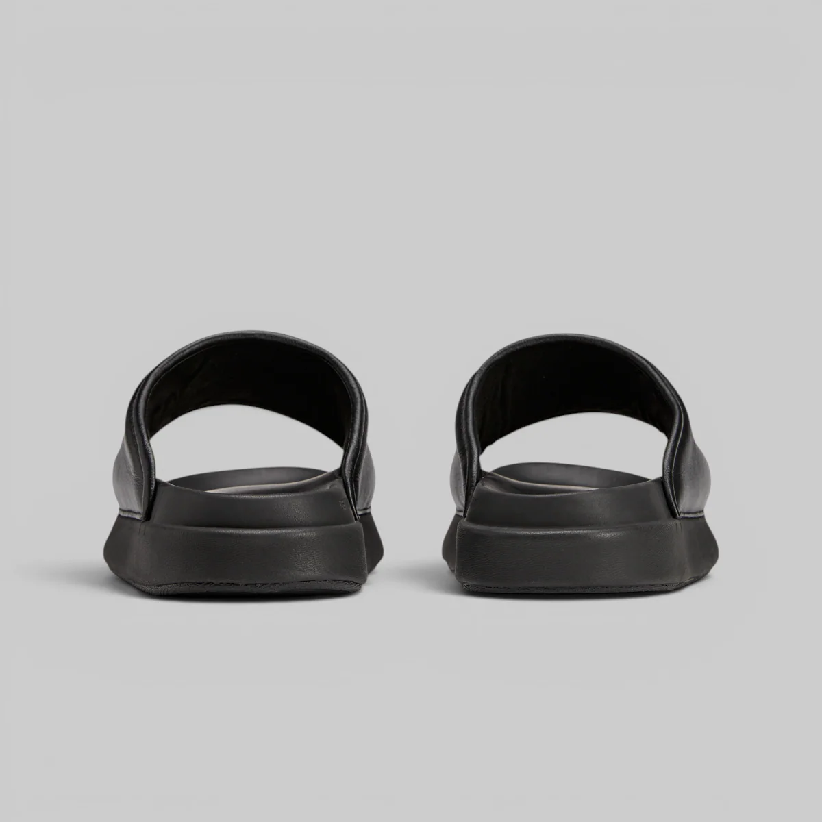 Slide - Black - Image 5
