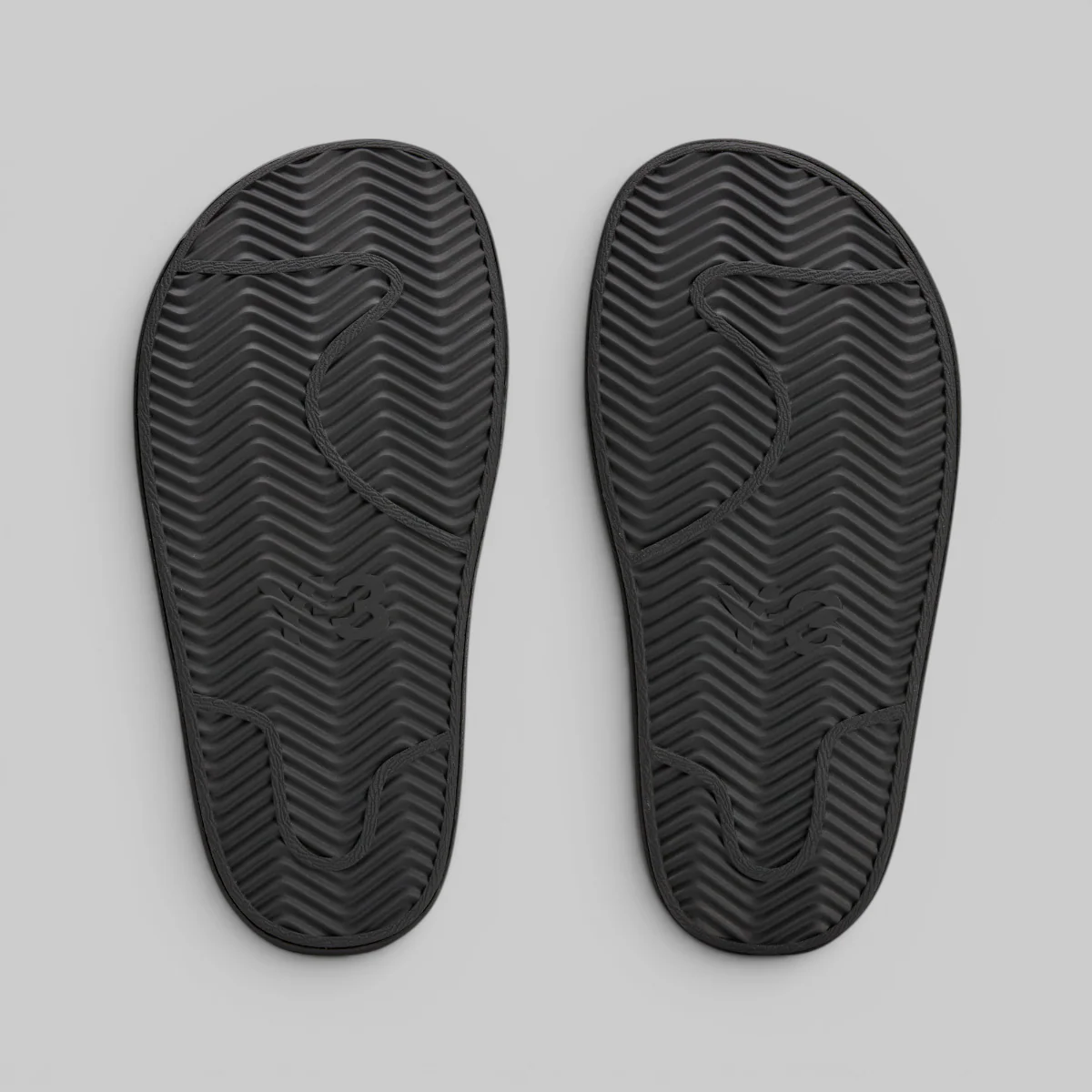 Slide - Black - Image 8