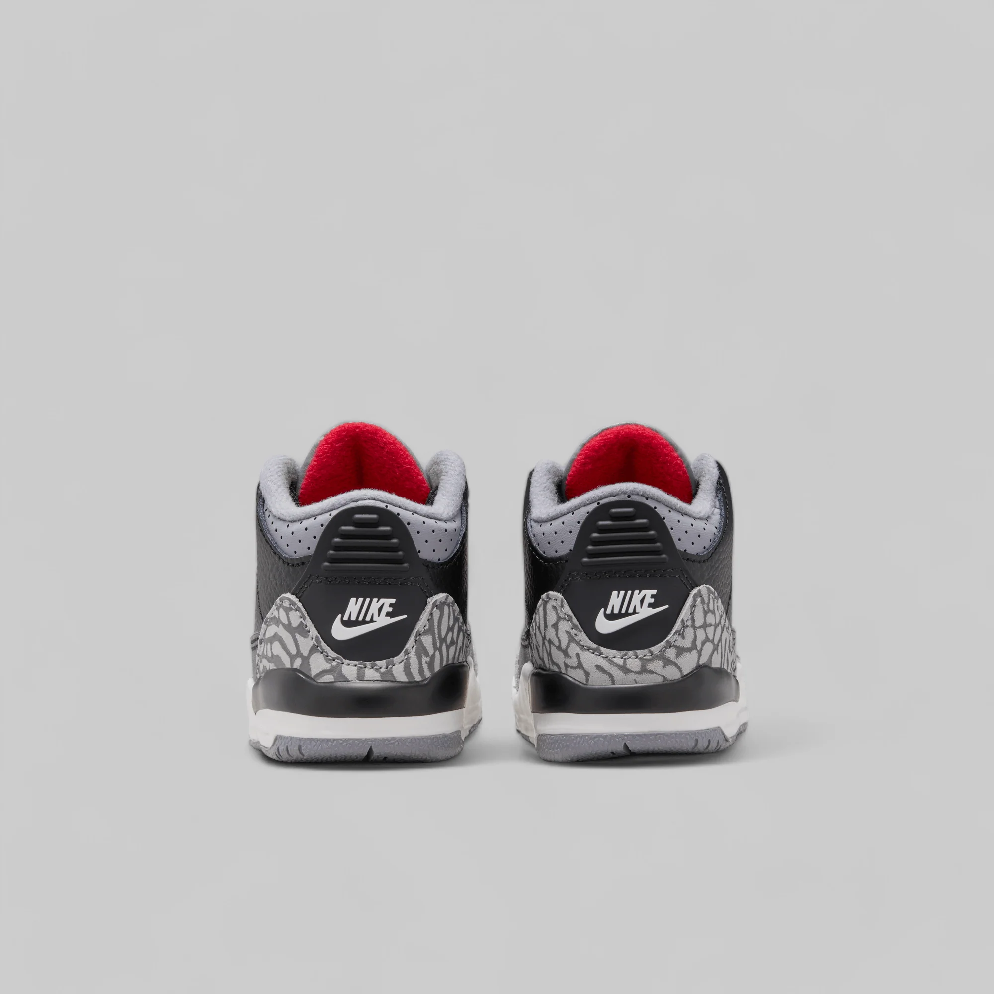Air Jordan 3 Retro "Black Cement Reimagined" (Toddler) - Image 4