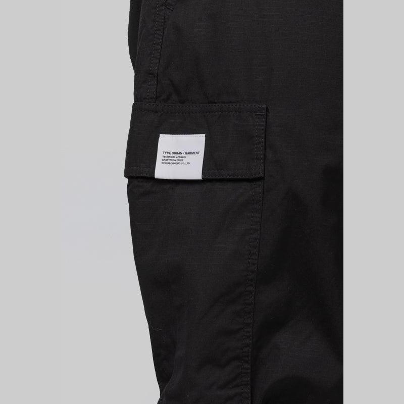 Wide Cargo Short - Black - Image 9