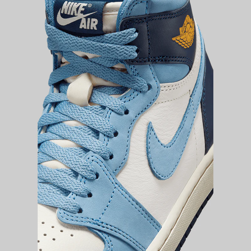 W's Air Jordan 1 Retro Hi OG "First In Flight" - Image 4