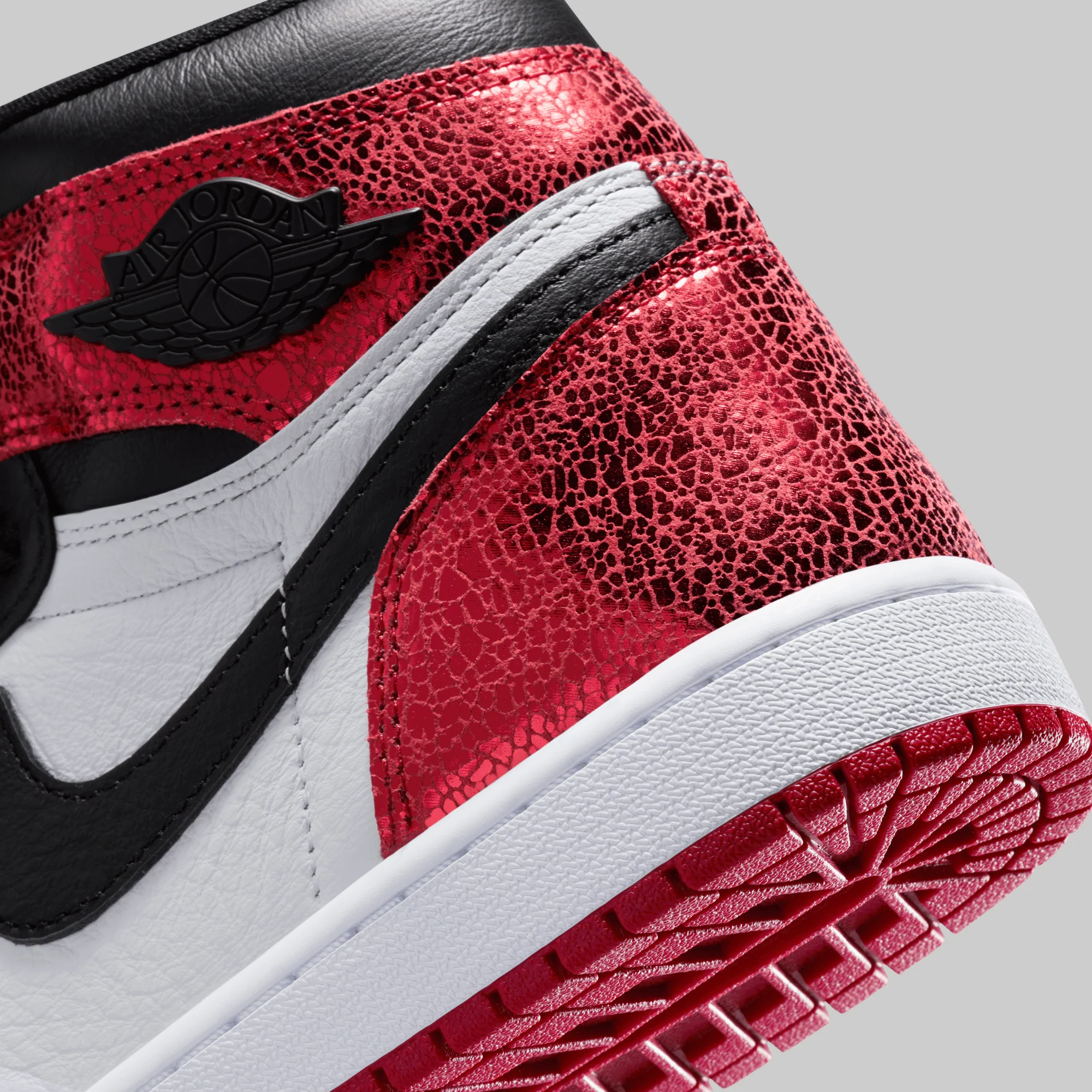 W's Air Jordan 1 Retro Hi OG "Ruby" - Image 5