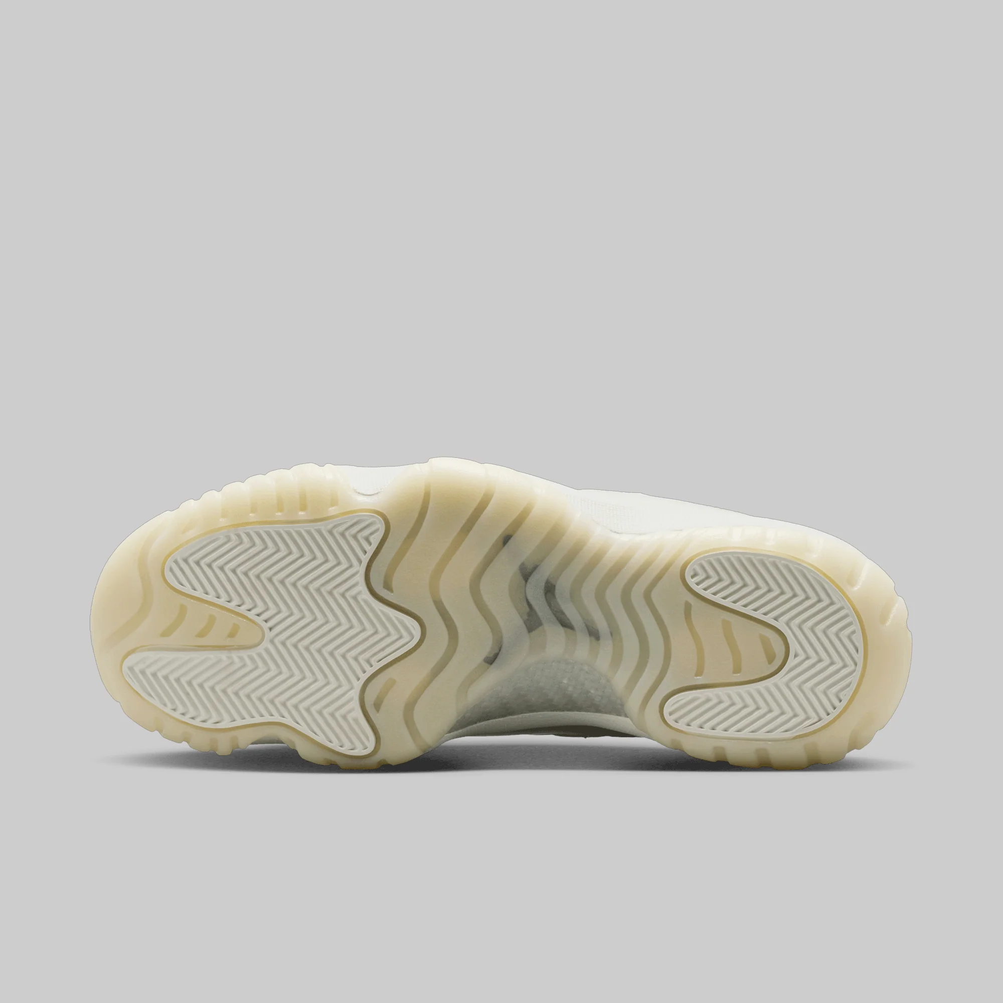 W's Air Jordan 11 Retro "Grand Finale" - Image 6