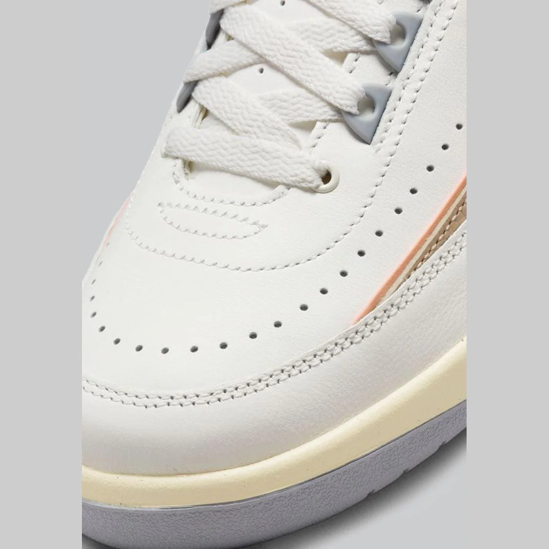Women's Air Jordan 2 Retro "Sunset Haze" - Image 5