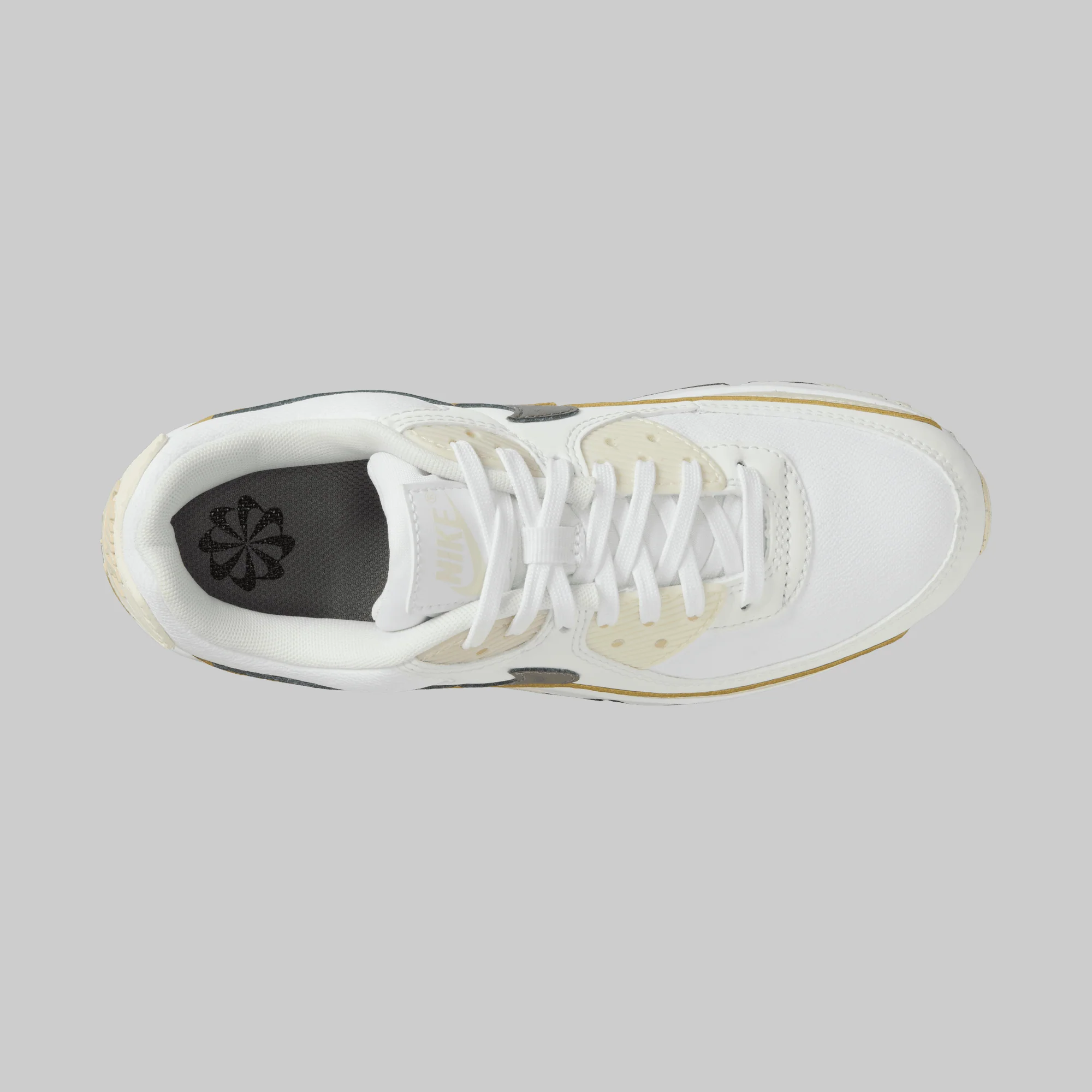W's Air Max 90 - White/Flat Pewter - Image 3