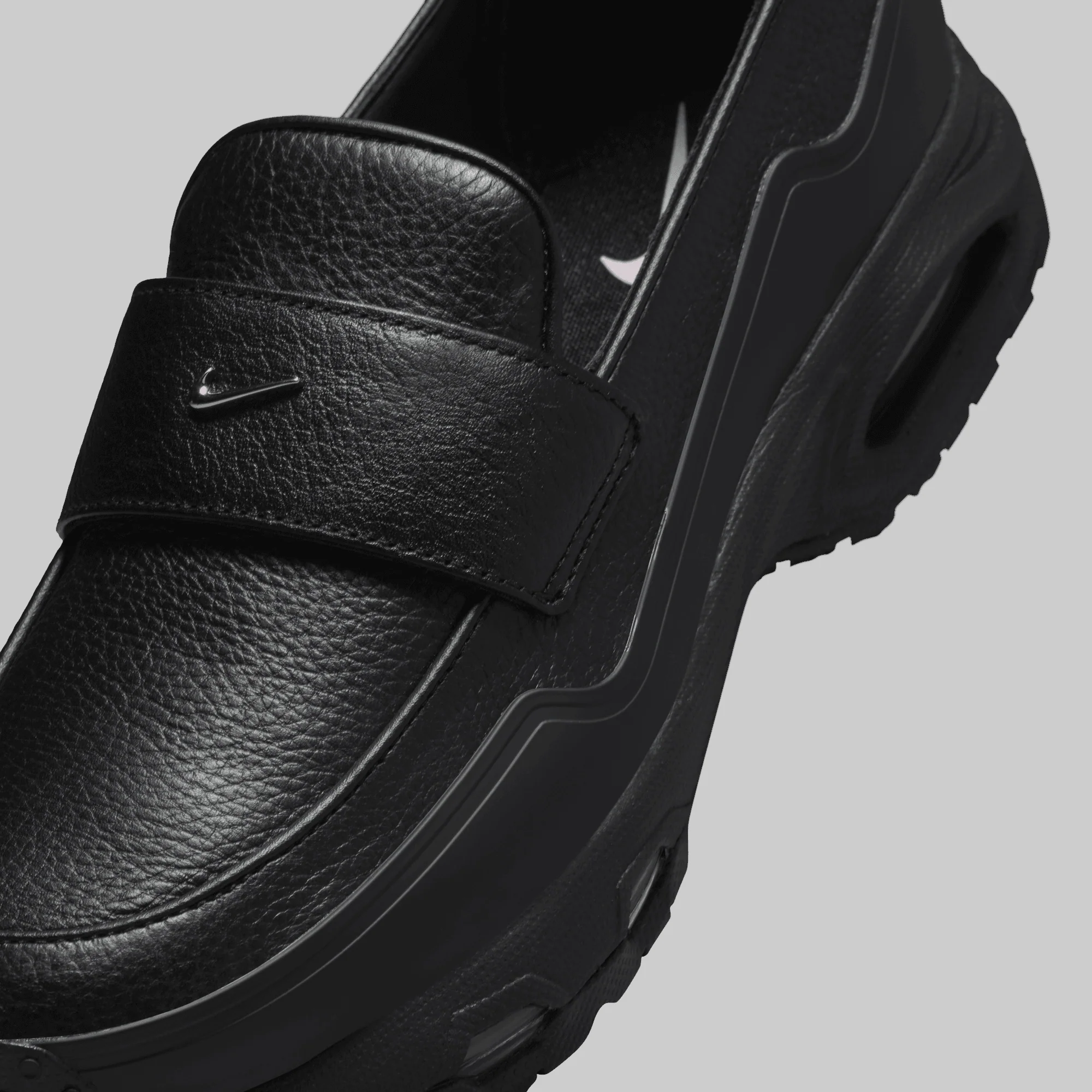 W's Air Max Phenomena Loafer - Black - Image 3