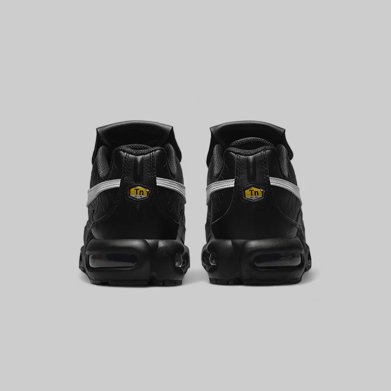 W's Air Max Plus TNPO - Black - Image 7