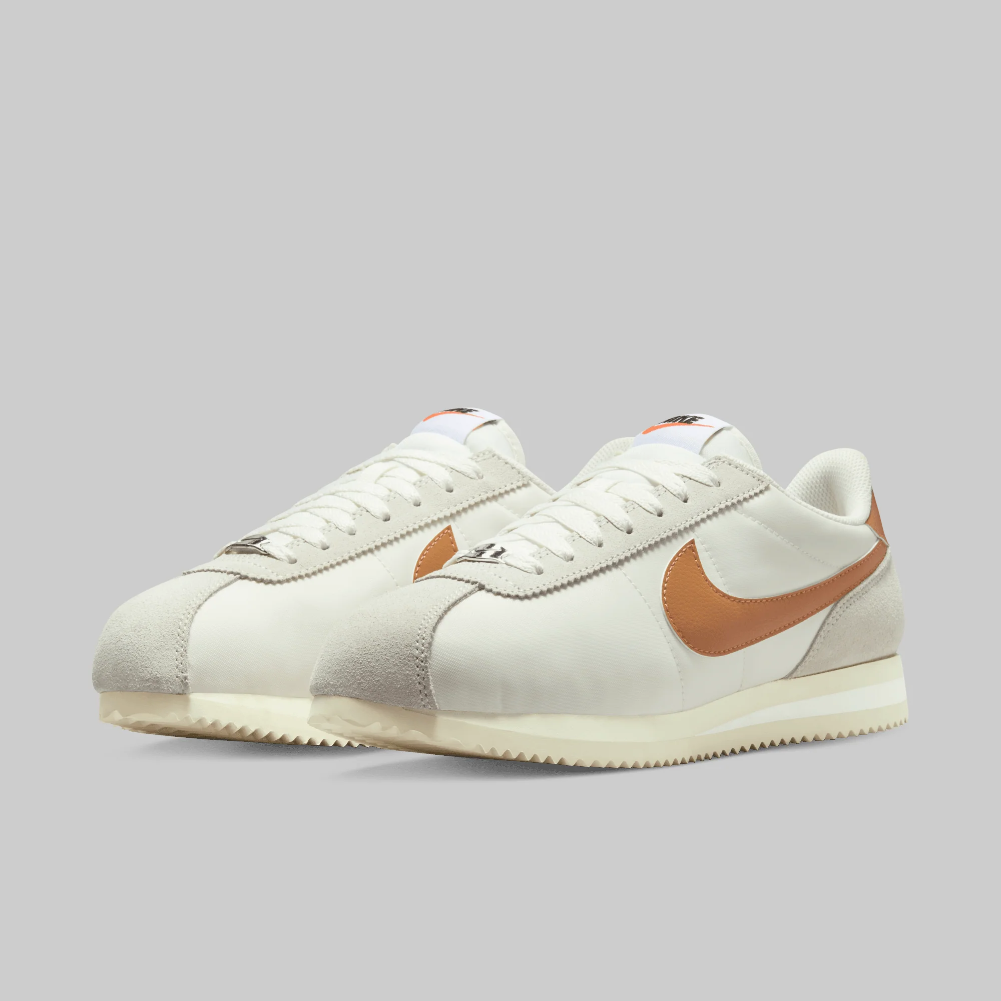 W's Cortez - Sail/Monarch - Image 8