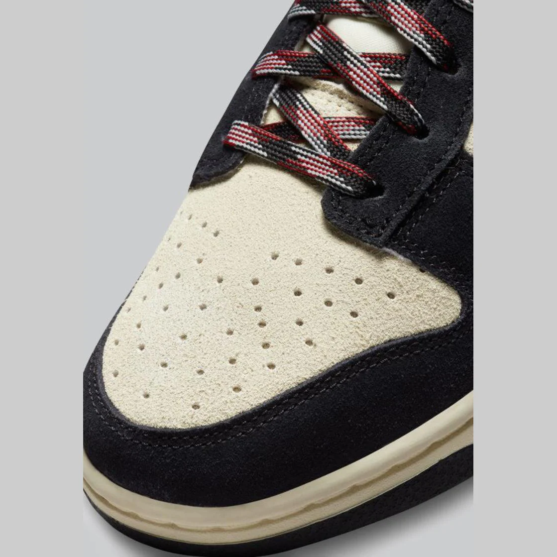 W's Dunk Low LX "Black Suede" - Image 7
