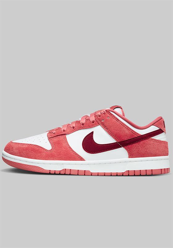 W's Dunk Low