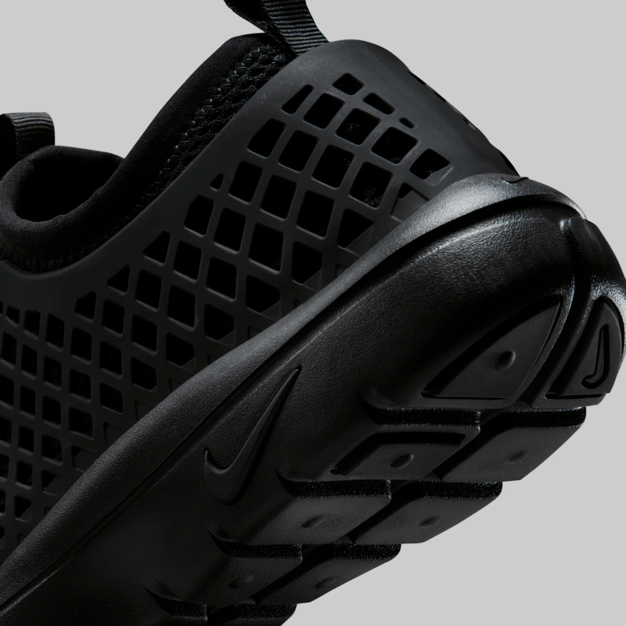W's Rejuven8 Run OG SP QS - Black - Image 6