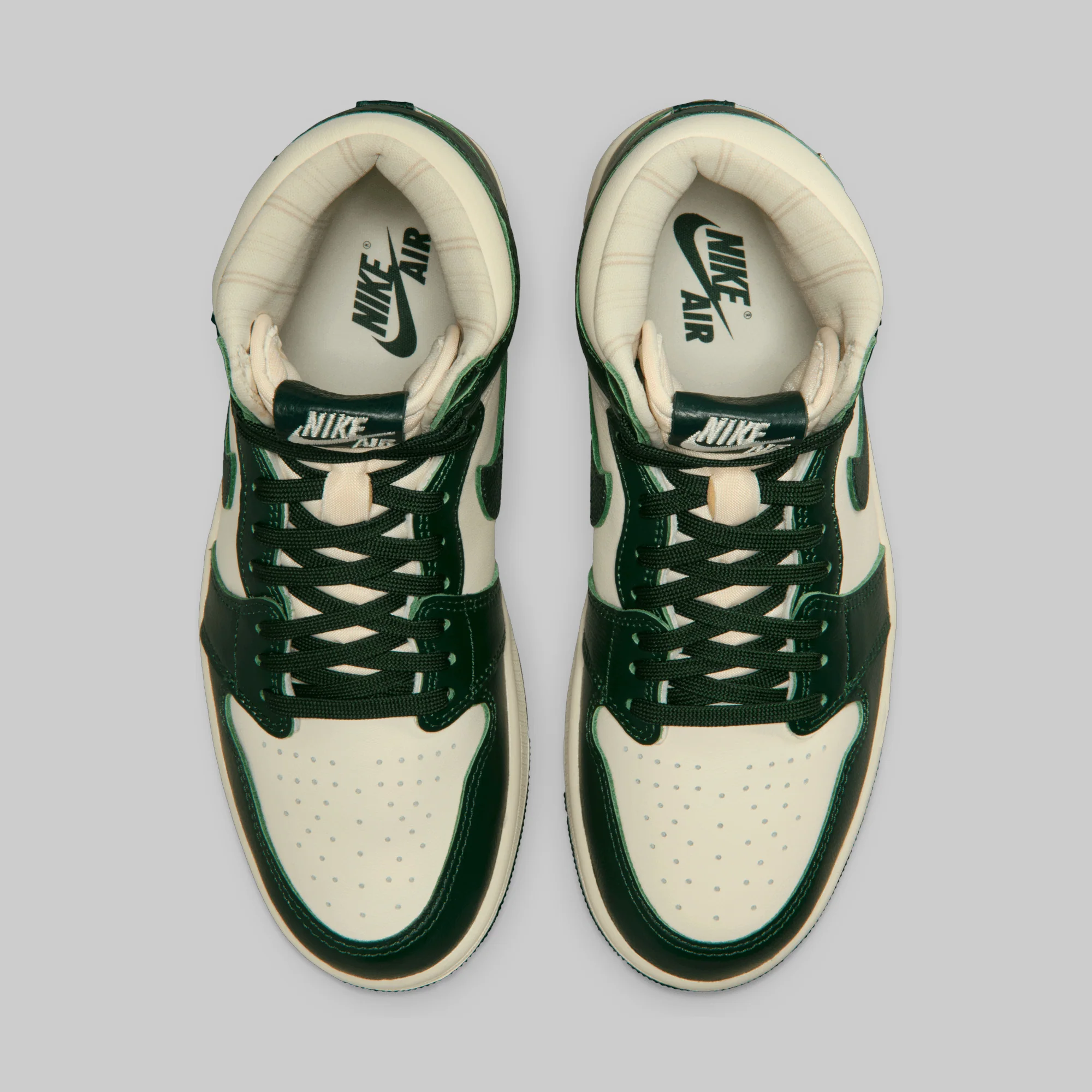 W's Air Jordan 1 Retro Hi OG "Pro Green Fir" - Image 9