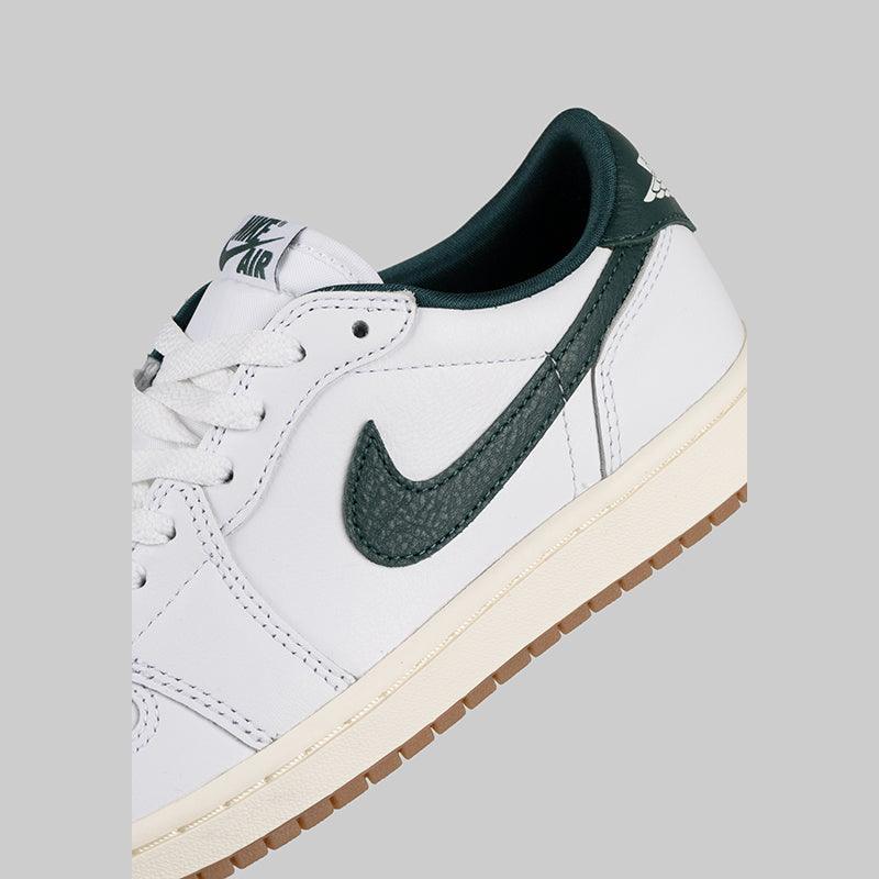 W's Air Jordan 1 Retro Low OG "Oxidised Green" - Image 8