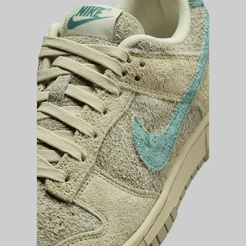 W's Dunk Low "Olive Aura" - Image 7