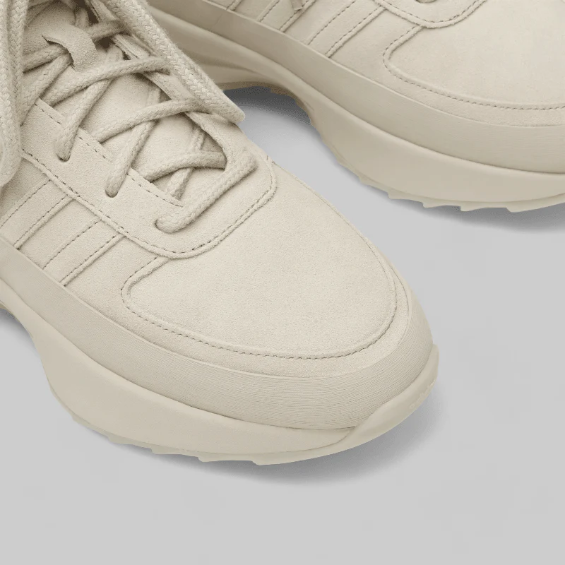 X Fear Of God Athletics Los Angeles Hiker - Sesame - Image 7