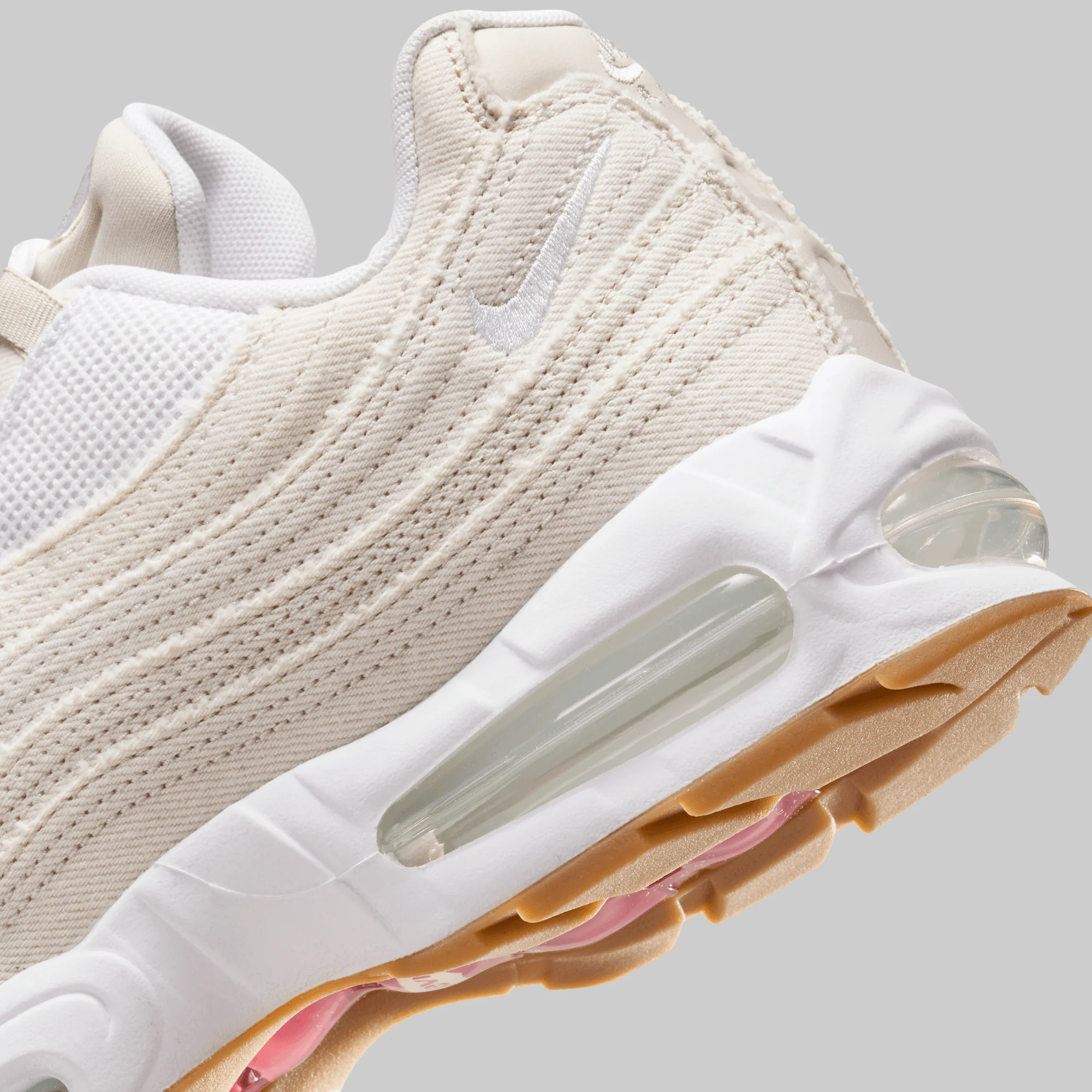 X Levi's Air Max 95 OG - Light Orewood Brown - Image 6