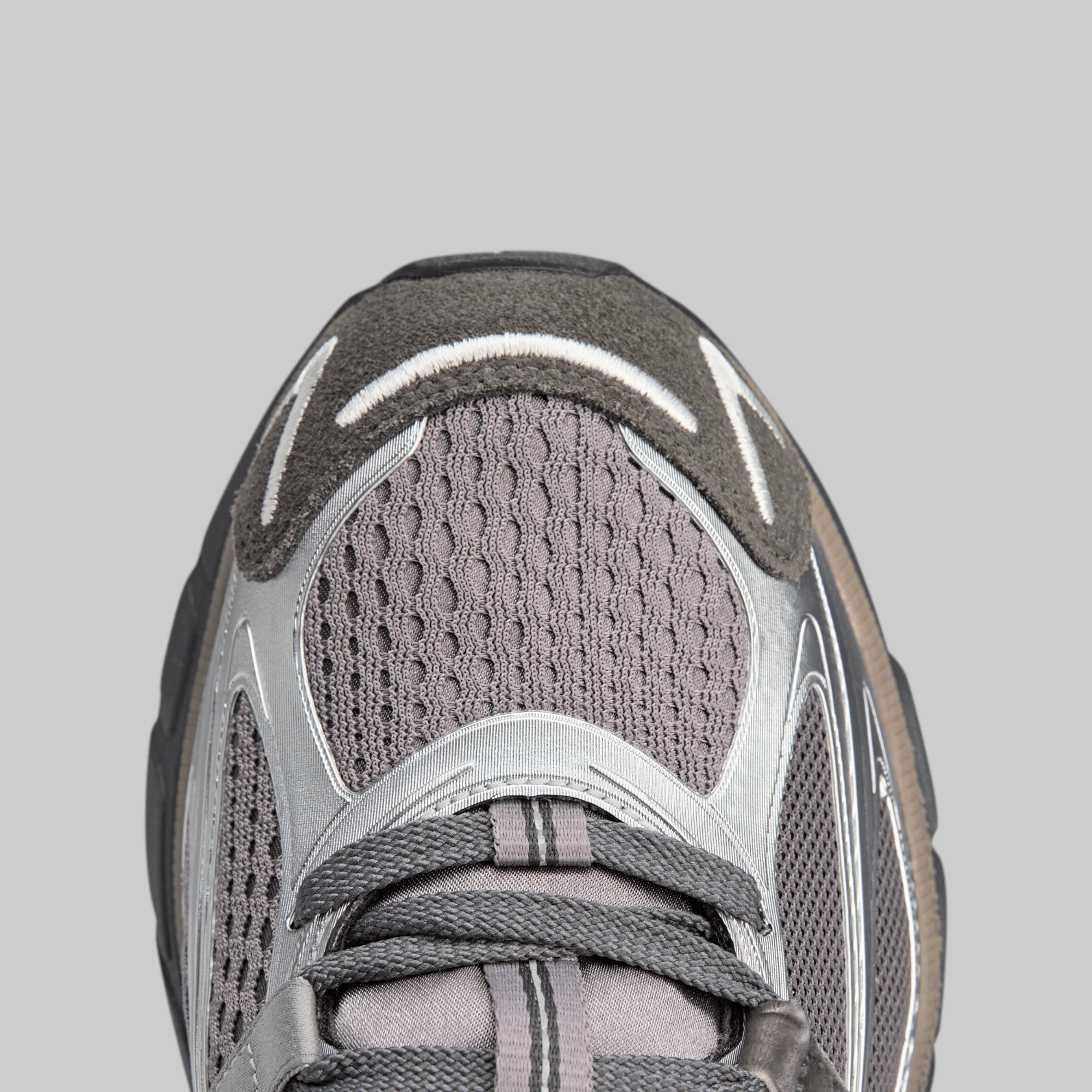 X Song For The Mute Adistar Cushion - Taupe Metallic - Image 7