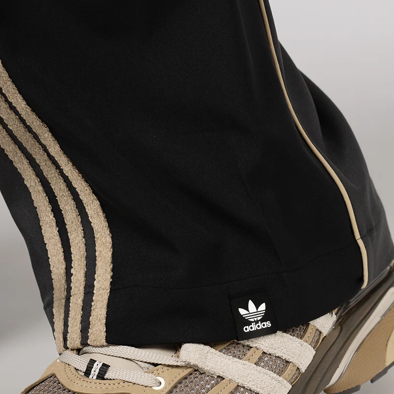 X Song For The Mute Woven Pant - Black - Image 10
