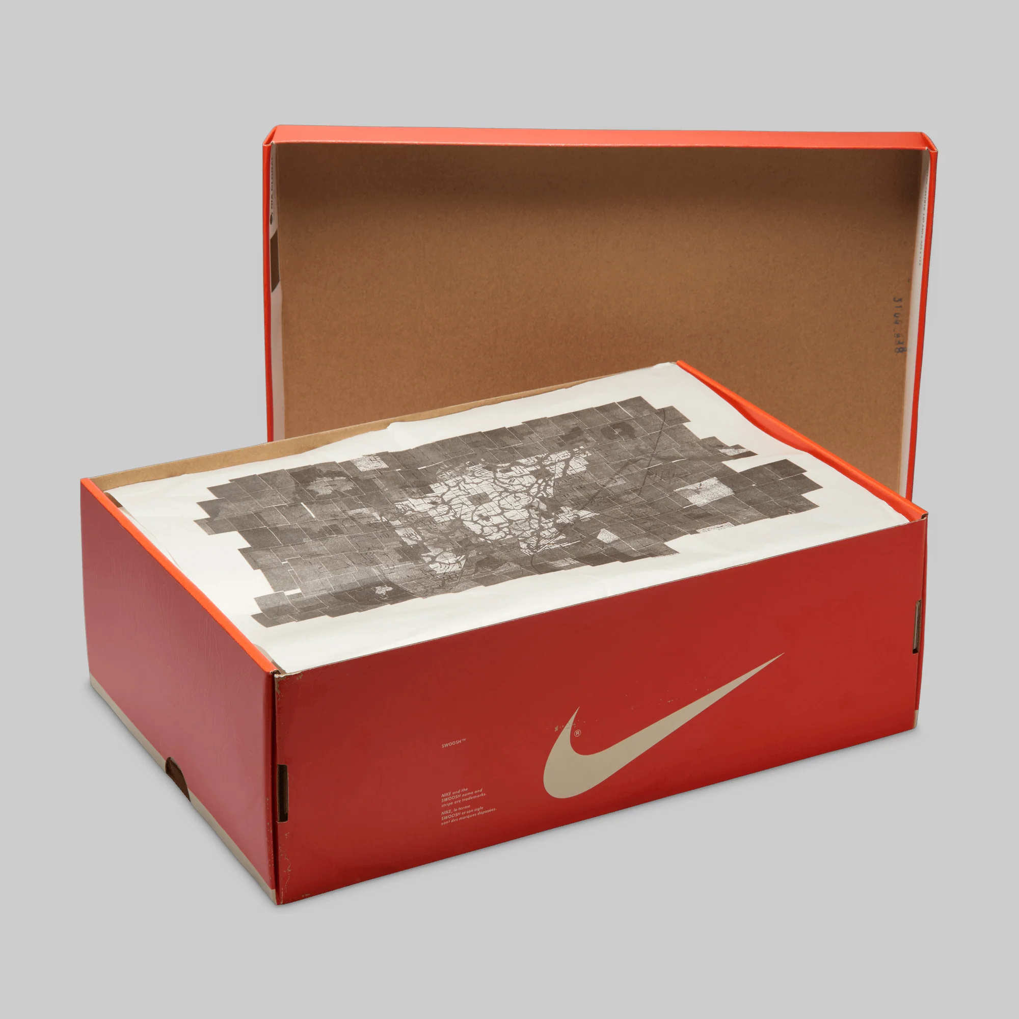 X Stranger Things Air Max 1 '87 "Steve Harrington" - Image 12