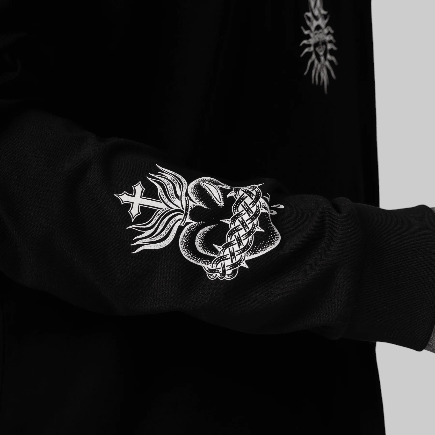 X Thom Hinton Celtic Cross Long Sleeve - Black - Image 3
