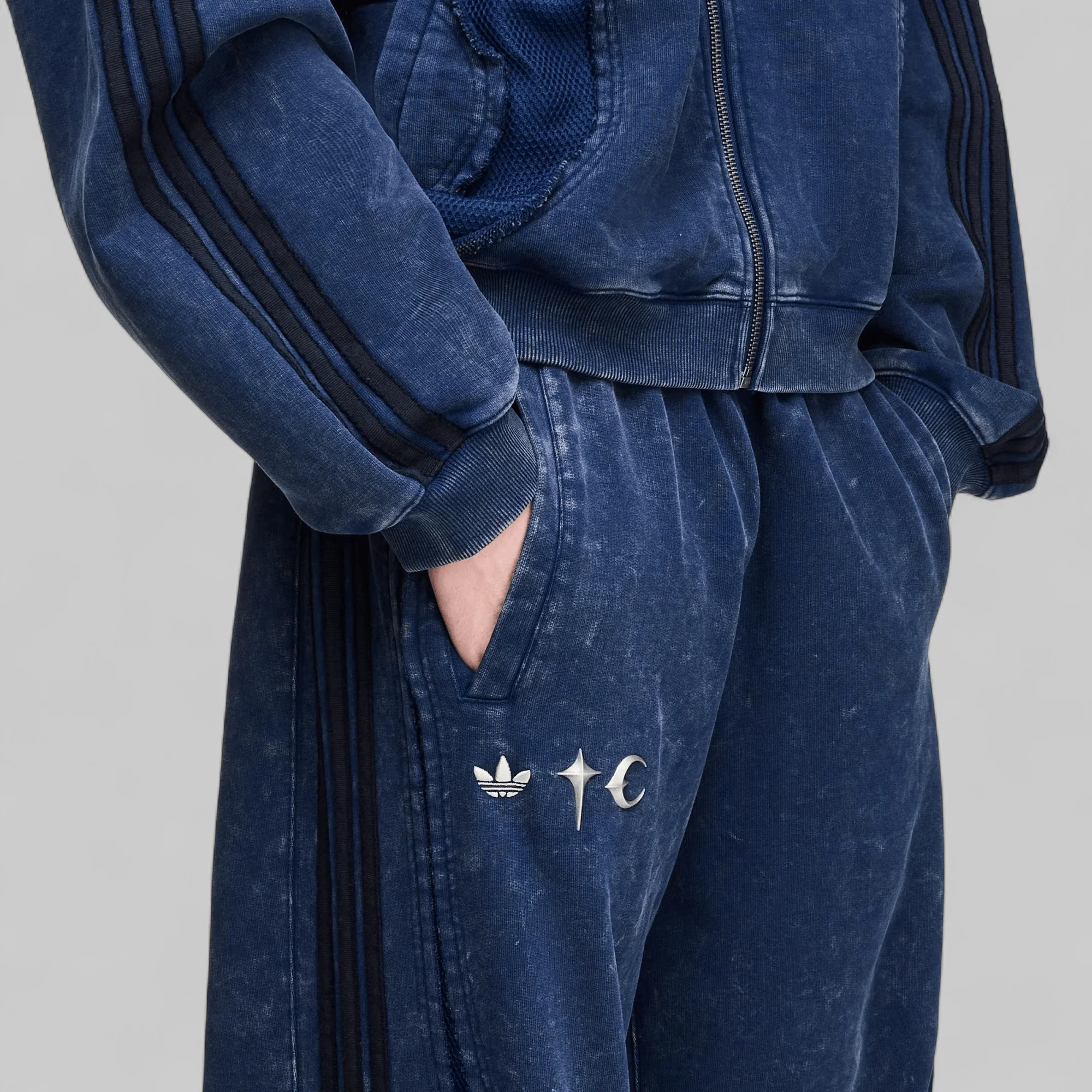 X Thug Club Teamgeist Sweat Pant - Night Indigo - Image 4