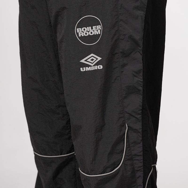X Umbro Shell Track Pant - Black - Image 8