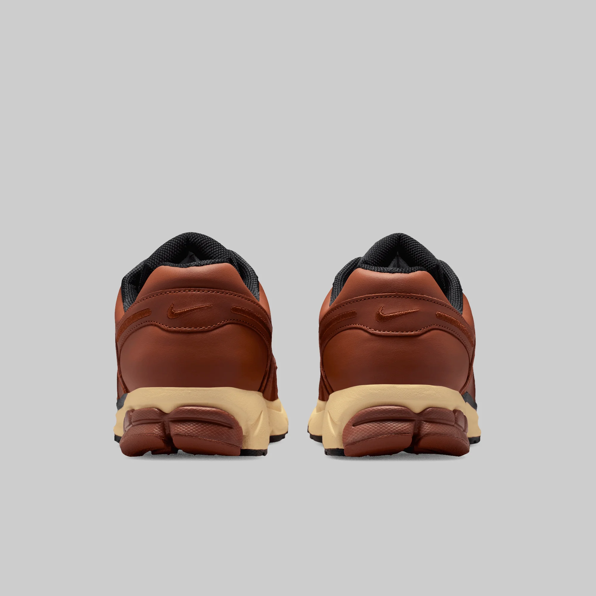 Zoom Vomero 5 QS - Pony/Sail-Dark Russet - Image 6